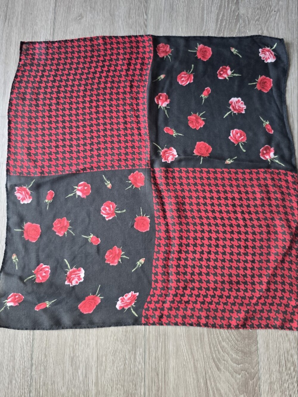 Talbots Red Black Houndstooth Roses Patchwork Square Scarf Rockabilly Preppy